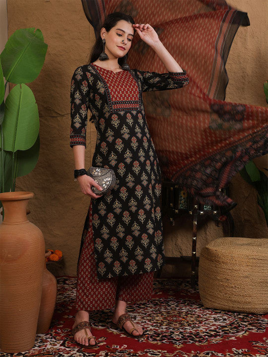 Sangria Women Ethnic Motifs Printed Sequinned Pure Cotton Kurta Set With Dupatta