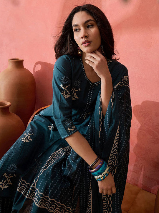 Sangria Floral Printed Straight Kurta & Trousers With Dupatta