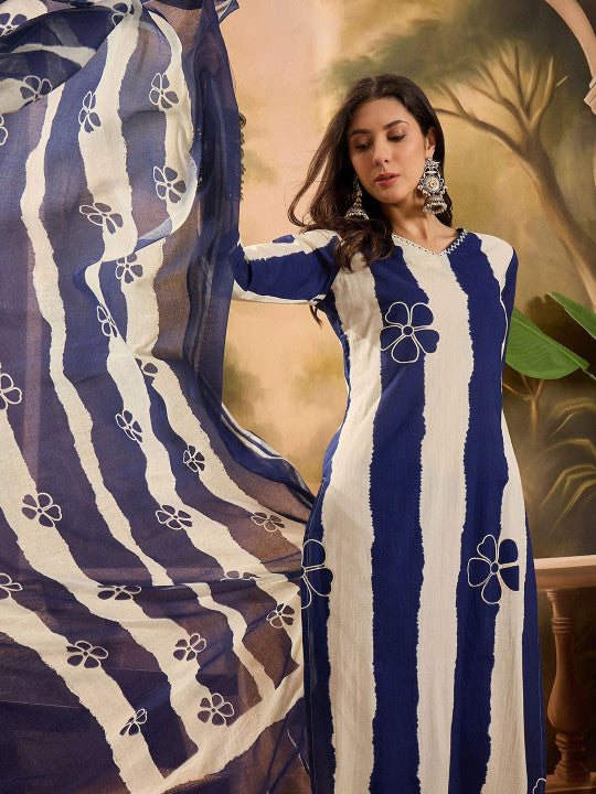 Floral Printed V-Neck Pure Cotton Straight Kurta With Trousers And Dupatta