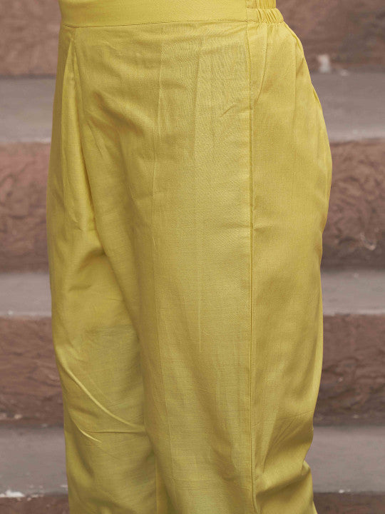 Tikhi Imli Women Embroidered Regular Thread Work Pure Cotton Kurta with Trousers & With Dupatta