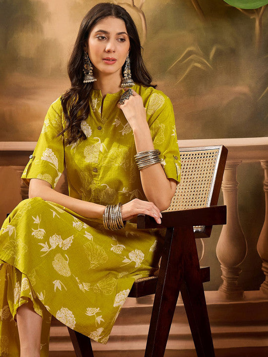 Sangria Women Floral Printed Cotton Kurta with Trousers